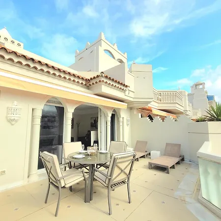 Parque Lotos Apartment