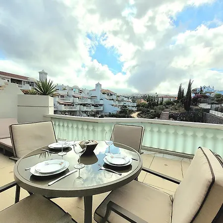 Parque Lotos Apartment *